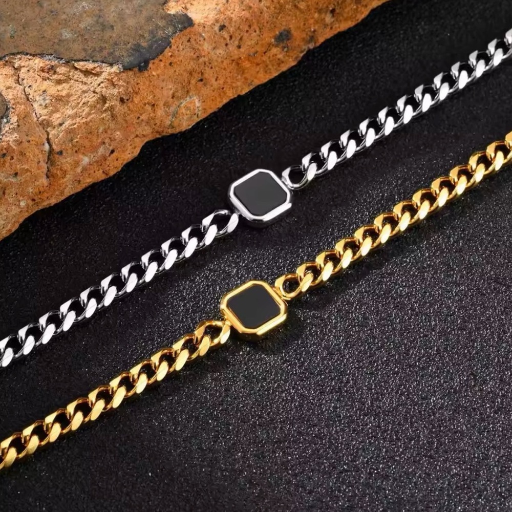 Men’s Gold Chain Bracelet with Black square stone Black onyx - Picture 2 of 7